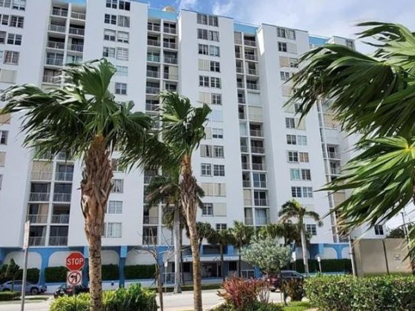 6450 COLLINS AVE APT 903, Other, FL 33141