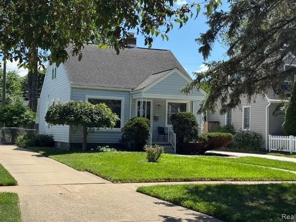128 Girard Avenue, Royal Oak, Mi 48073
