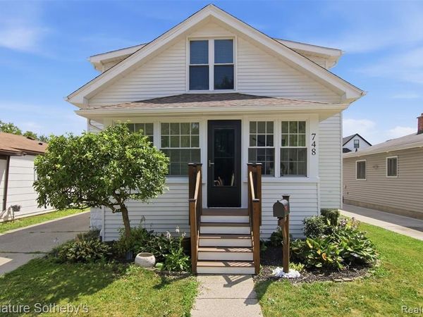 748 Ruffner Avenue , Birmingham, MI 48009
