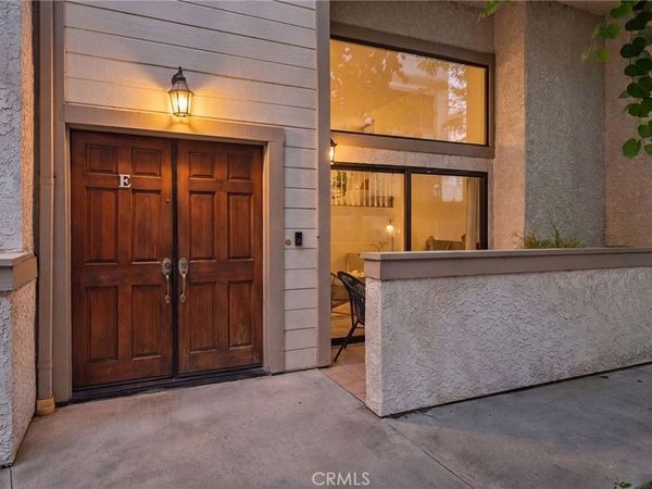 26120 Alizia Canyon Drive, Unit E, Calabasas, CA 91302