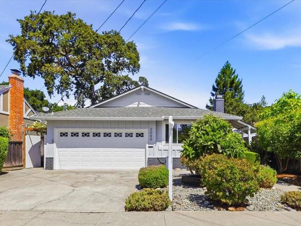 2000 Howard Avenue, San Carlos, CA 94070