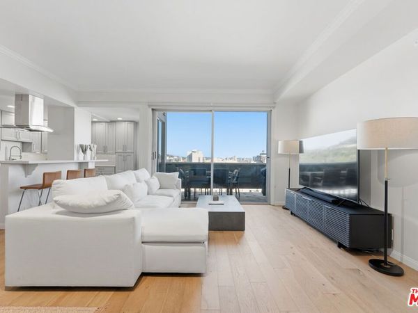 7250 Franklin Avenue, Unit 615, Los Angeles, CA 90046