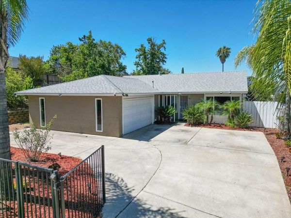 1161 N Rose St, Escondido, CA 92027