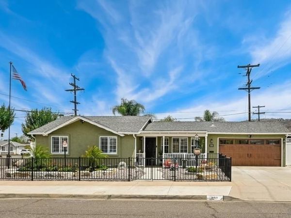 950 Spinel, El Cajon, CA 92021