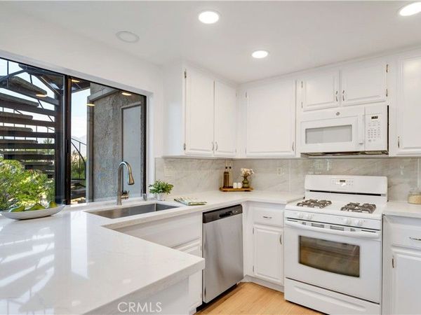 27861 Esporlas, Mission Viejo, CA 92692