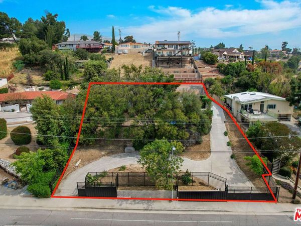 17823 Rinaldi Street, Los Angeles, CA 91344