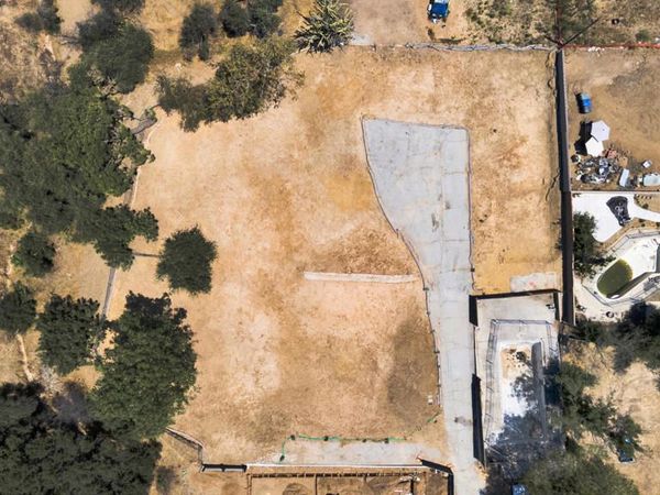 575 W Loma Alta Drive, Altadena, CA 91001