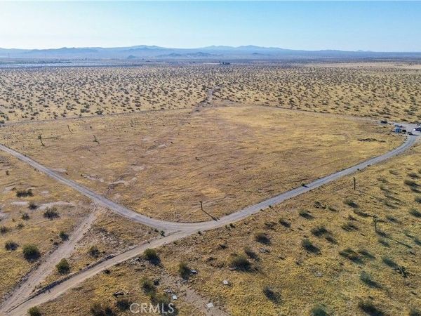 1 Alden , Adelanto, CA 92301
