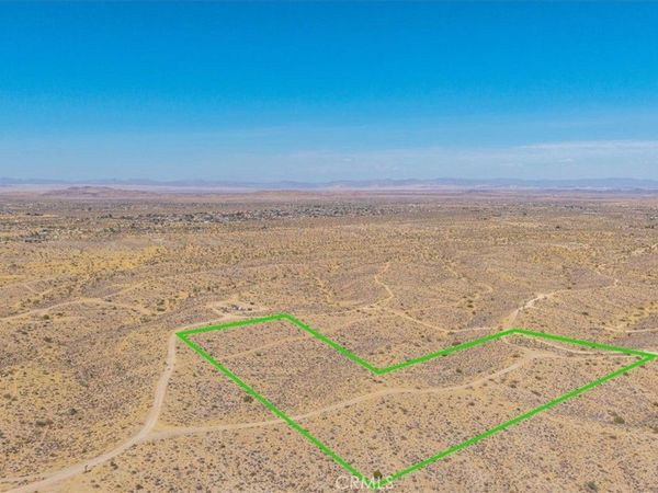 4822 Elata Avenue, Yucca Valley, CA 92284