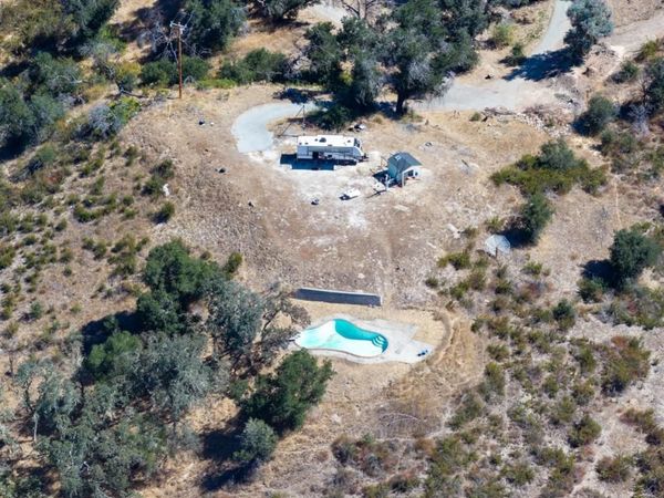 190 Cachagua Road, Carmel Valley, CA 93924