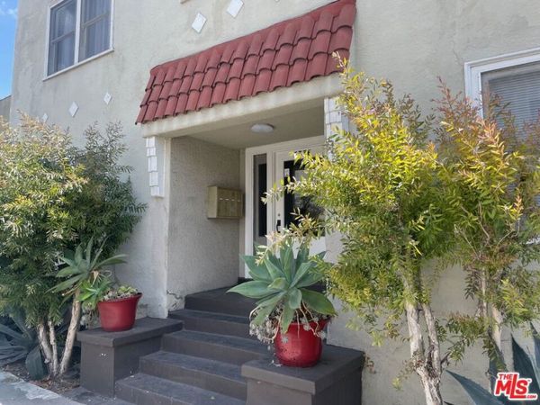 5336 Monroe Street, Unit 6, Los Angeles, CA 90038