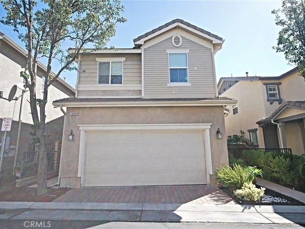 29268 Rio Lobo Way, Valencia, CA 91354