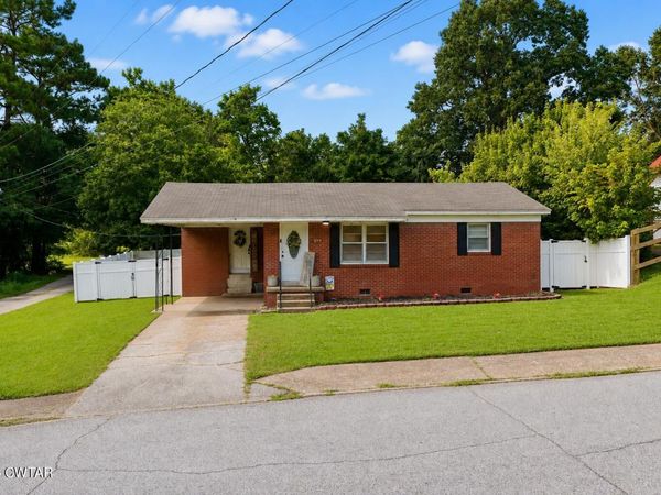 310 Hillsboro Street , Greenfield, TN 38230