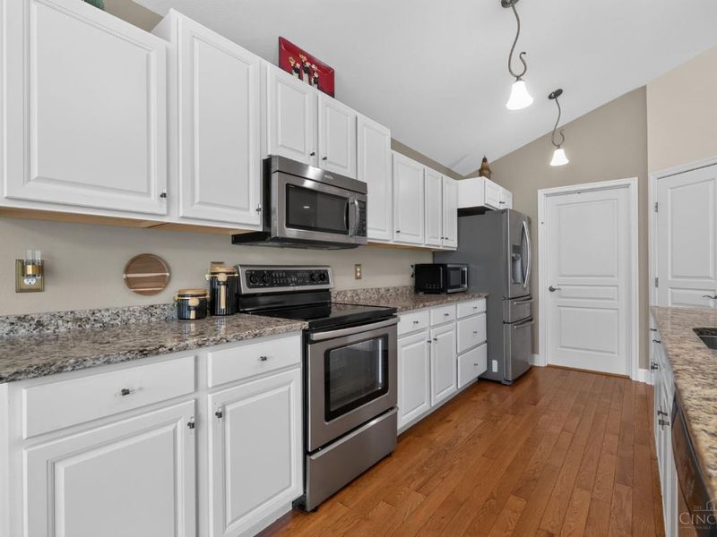 1270 Secretariat Court, Batavia Twp, OH 45103 Photo 12