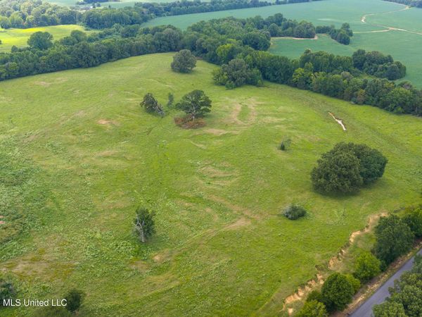 799 Looxahoma Circle, Senatobia, MS 38668