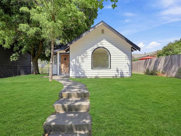 1103 E Broad Ave, Spokane, WA 99207
