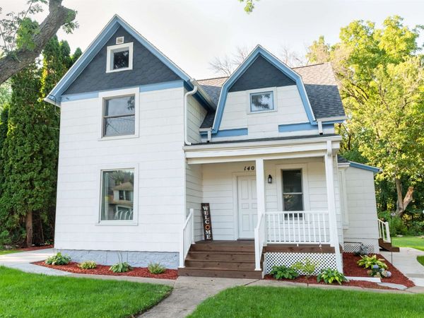 140 Windsor Street, Sun Prairie, WI 53590