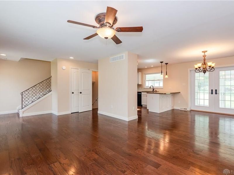 650 Kenbrook Drive, Vandalia, OH 45377 Photo 10