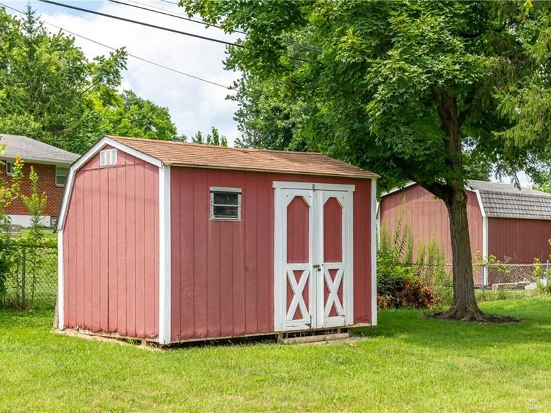 650 Kenbrook Drive, Vandalia, OH 45377 Photo 12