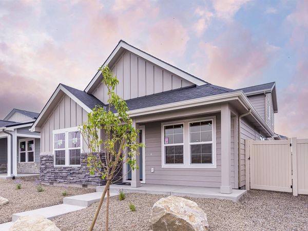 325 E Chevy Dr., Boise, ID 83716