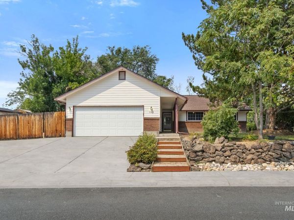 3368 E Whitman, Boise, ID 83716