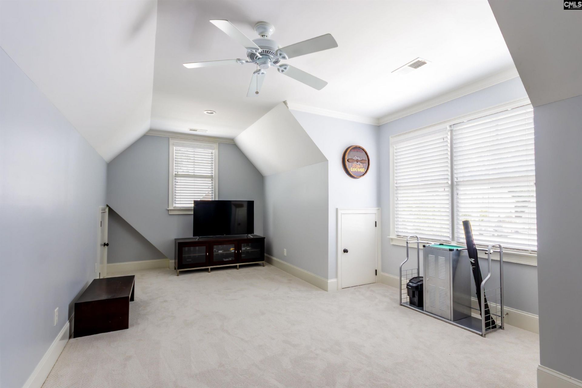 1889 Parrish Drive Photo 16