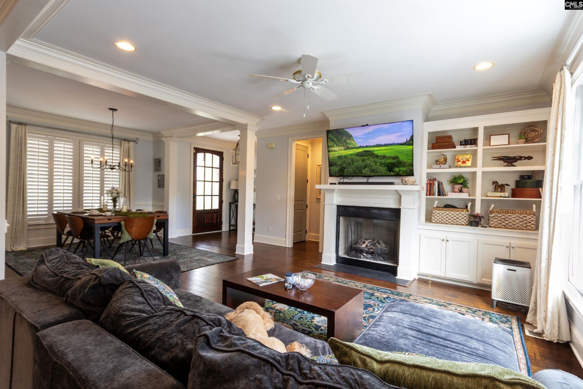 1889 Parrish Drive Photo 5