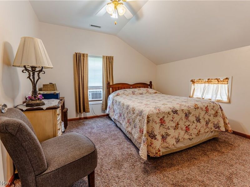 11755 Market Ave NW , Uniontown, OH 44685 Photo 16