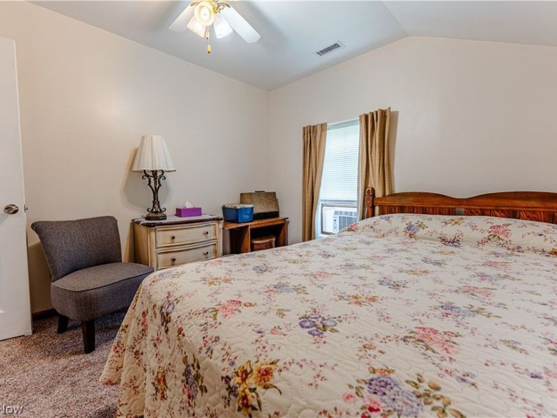 11755 Market Ave NW , Uniontown, OH 44685 Photo 18