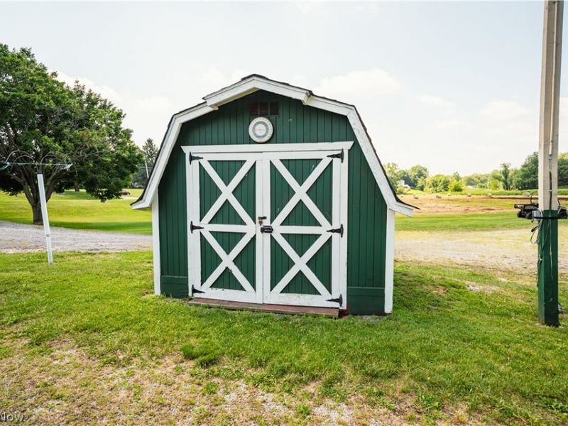 11755 Market Ave NW , Uniontown, OH 44685 Photo 27