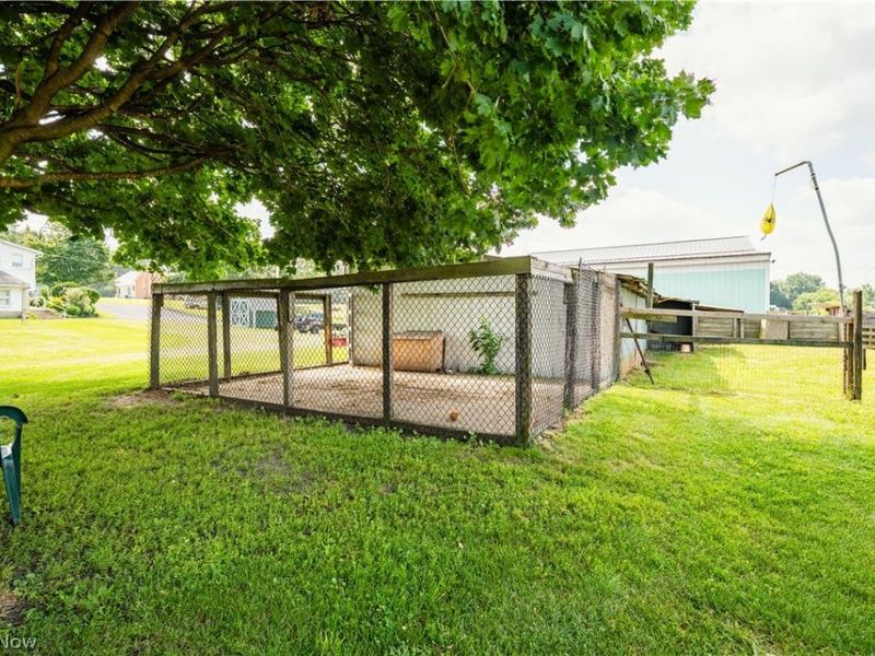 11755 Market Ave NW , Uniontown, OH 44685 Photo 36