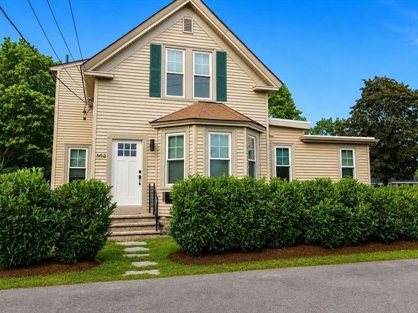 302 Pine Street, Unit 2, Weymouth, MA 02190