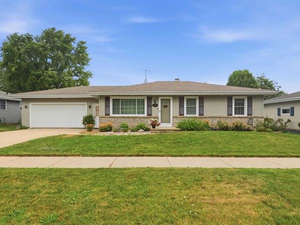 1786 SCHAEFER CIRCLE, Appleton, WI 54915