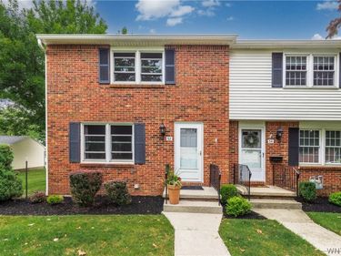 52 Wimbledon Lane, Buffalo, NY 14224