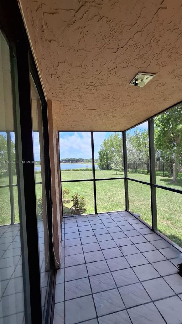 20860 San Simeon Way, Unit 108-6, Miami, FL 33179 Photo