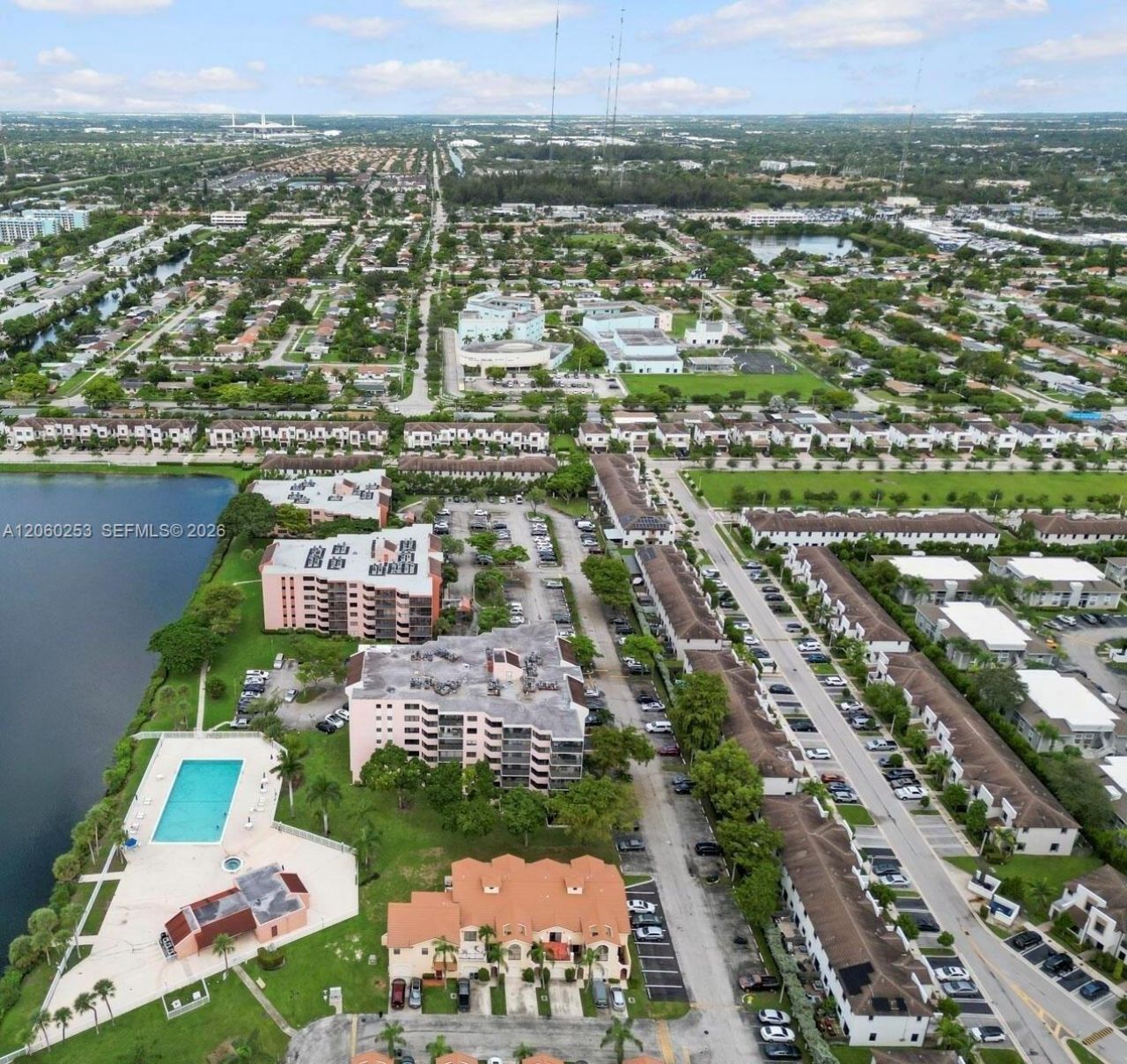 20860 San Simeon Way, Unit 108-6, Miami, FL 33179 Photo