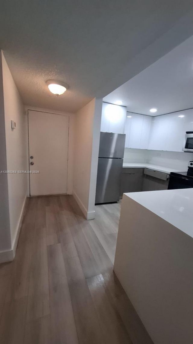 20860 San Simeon Way, Unit 108-6, Miami, FL 33179 Photo