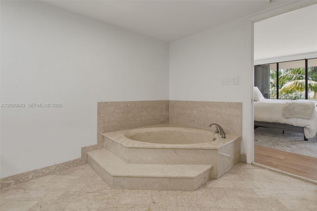 2 Grove Isle Dr, Unit B301, Miami, FL 33133 Photo