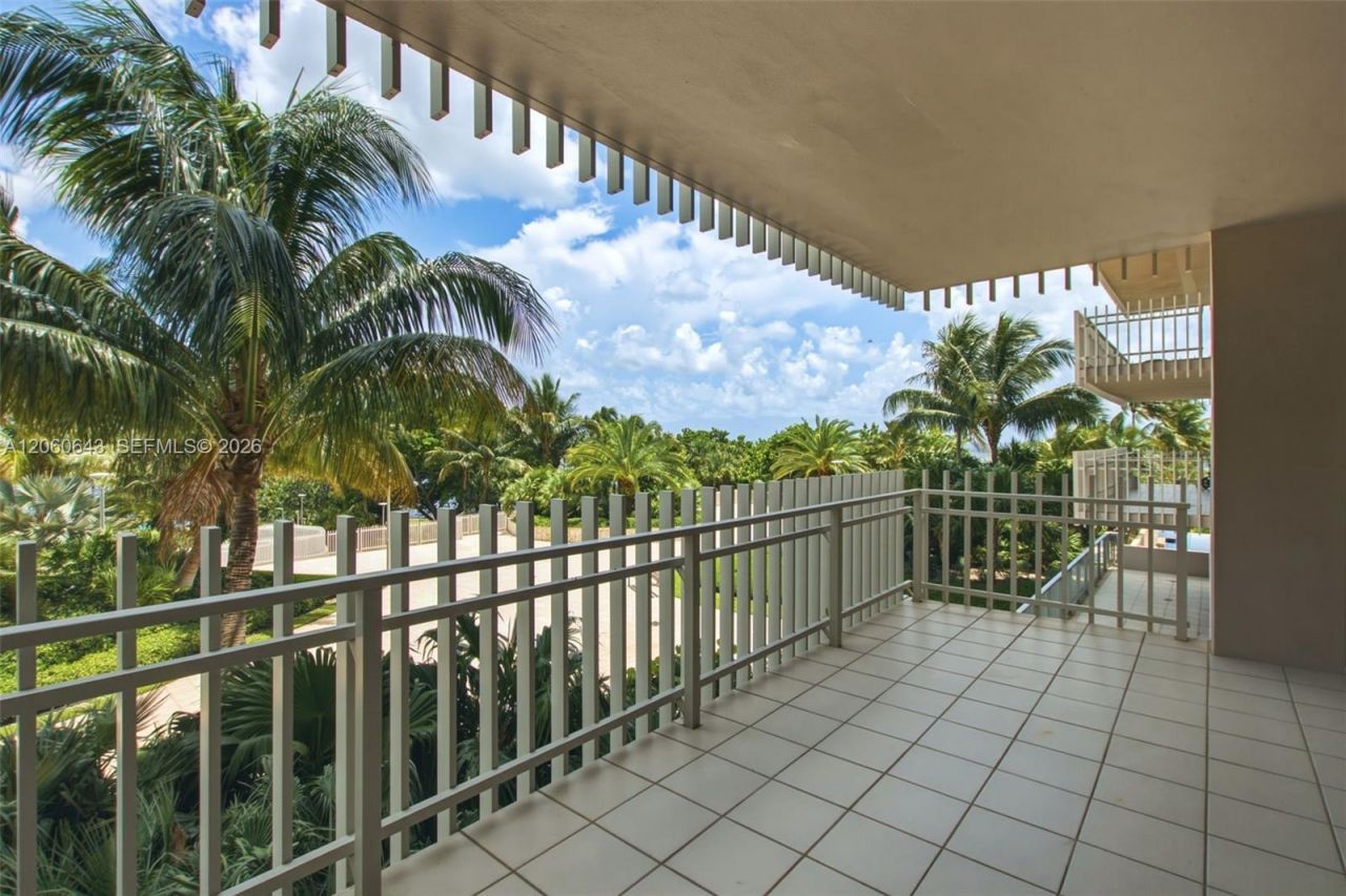 2 Grove Isle Dr, Unit B301, Miami, FL 33133 Photo