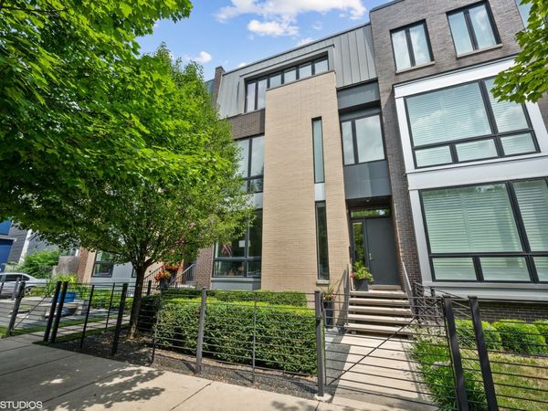 1544 W Montana Street , Chicago, IL 60614