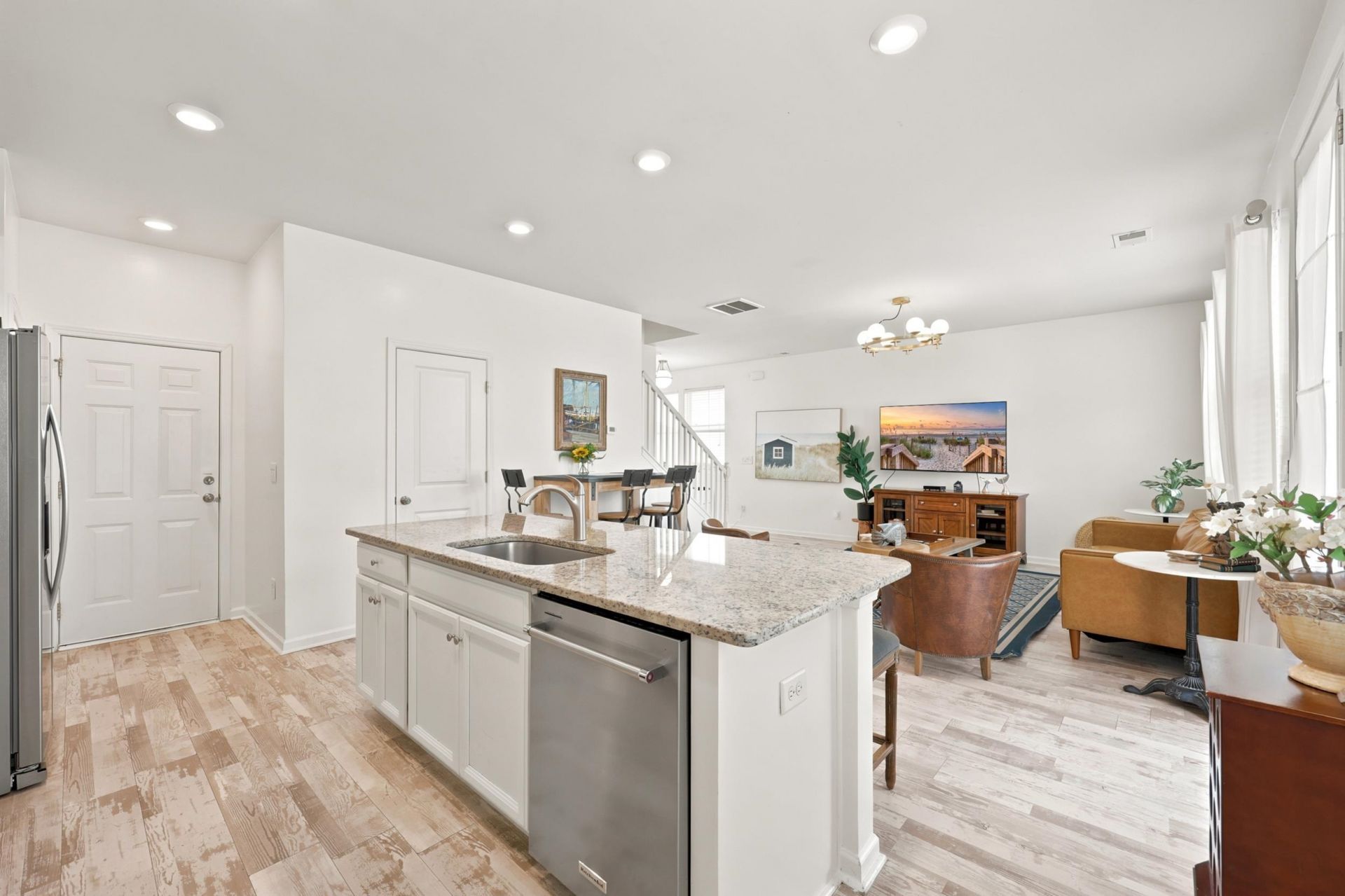 4729 Seclusion Ln. Photo 10