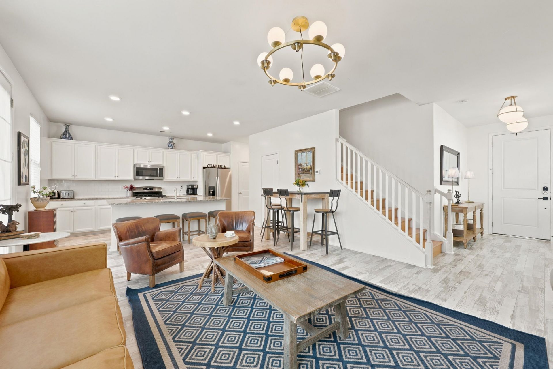 4729 Seclusion Ln. Photo 6