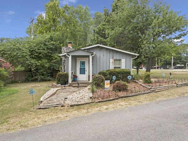 300 E Huff Street , Bernice, OK 74331