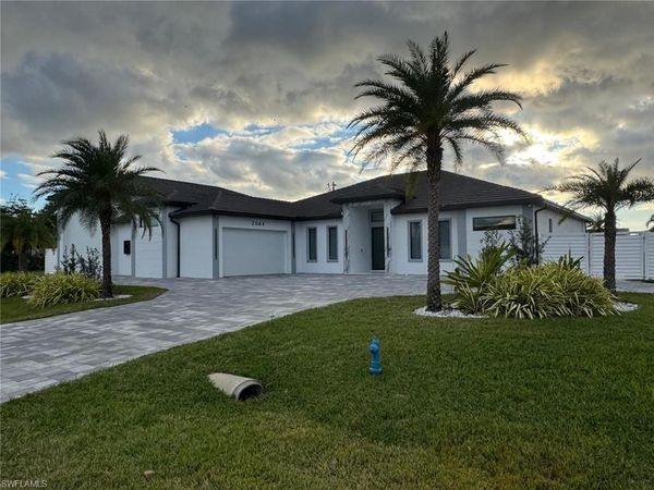 2044 NE 5th ST, CAPE CORAL, FL 33909