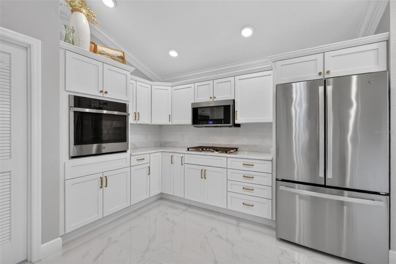 2216 Blackville Drive, The Villages, FL 32162 Photo
