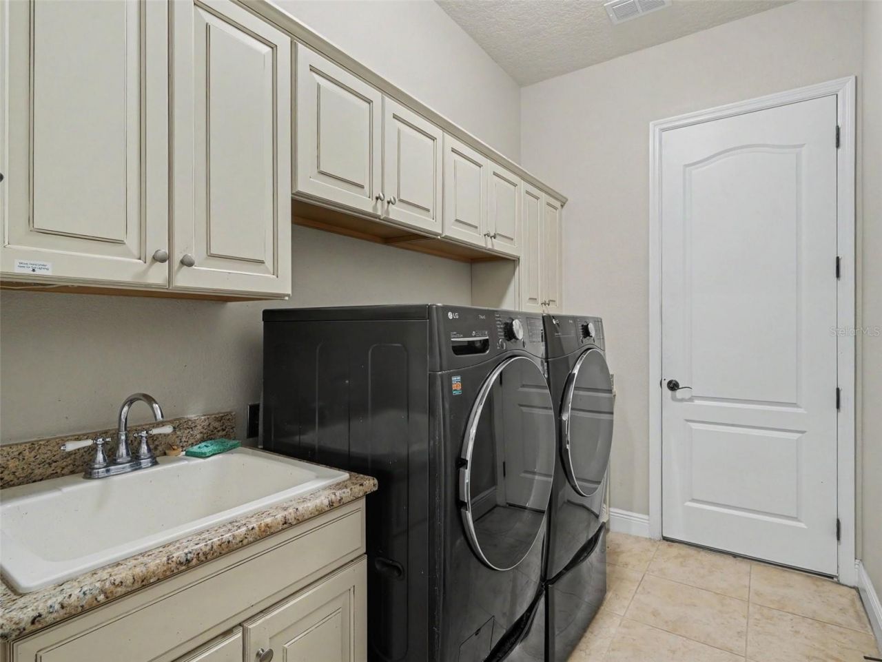 11323 Lake Lucaya Drive, Riverview, FL 33579 Photo