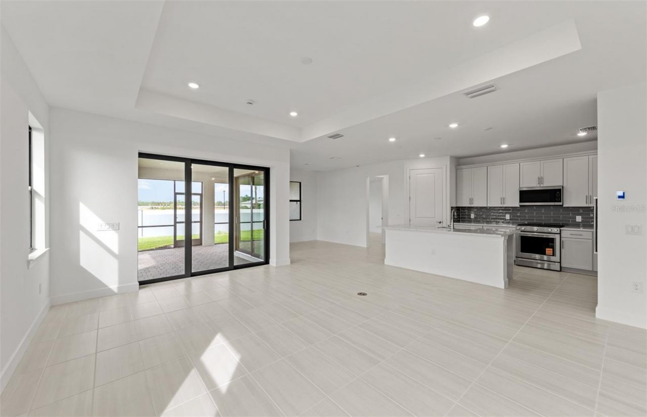 4415 Lakeside Grove, North Port, FL 34289 Photo