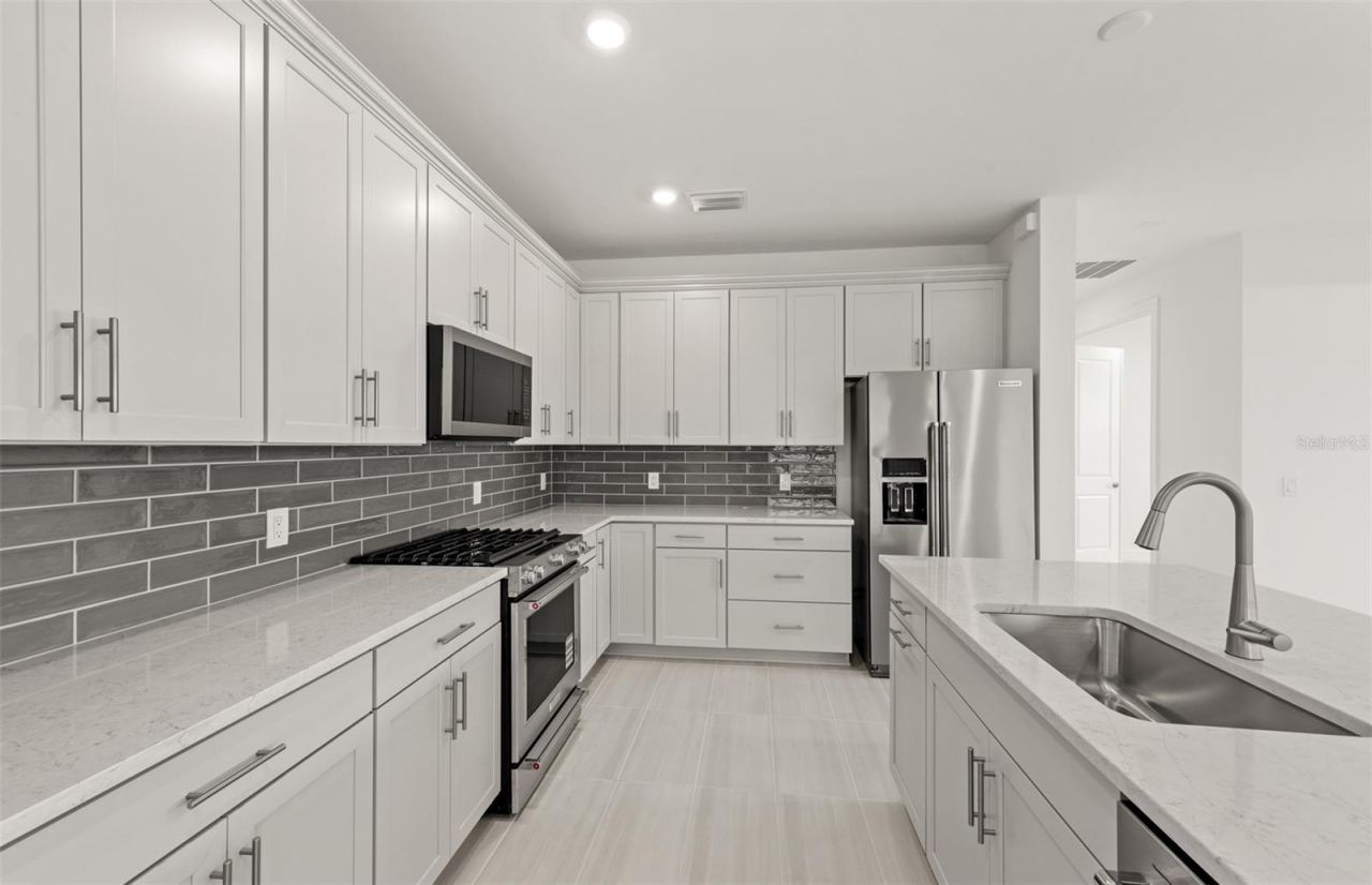 4415 Lakeside Grove, North Port, FL 34289 Photo