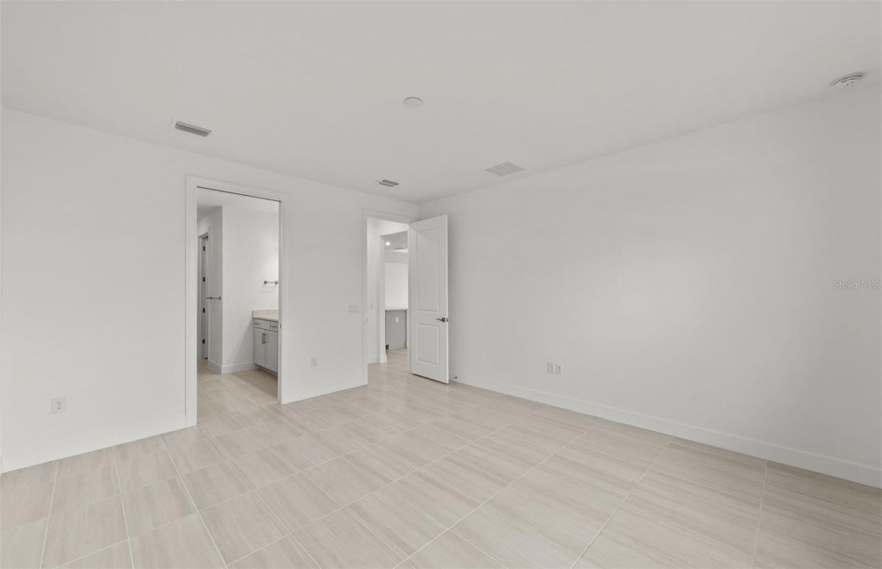 4415 Lakeside Grove, North Port, FL 34289 Photo