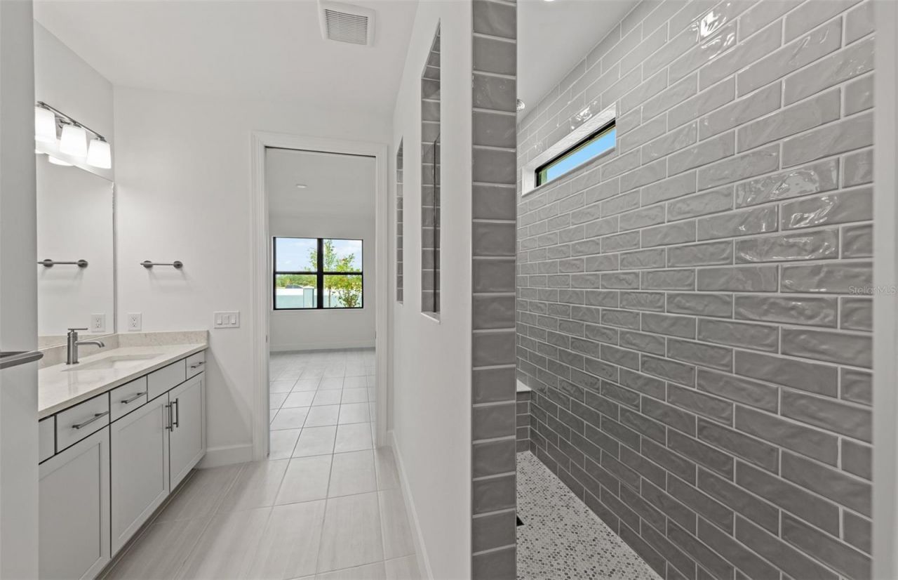 4415 Lakeside Grove, North Port, FL 34289 Photo